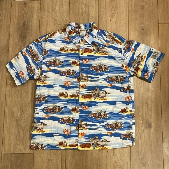 Disney Other - Walt Disney World | Mickey Big Mickahuna Beach & Surf Co | Hawaiian | La…